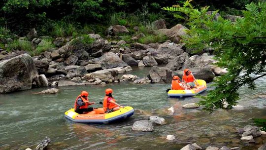 菖溪河漂流旅游度假區